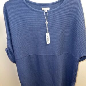 Max Studio Textured Short Sleeve Top in Navy